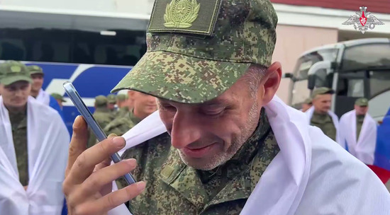 Preview Российские военнослужащие вернулись и связались с семьями