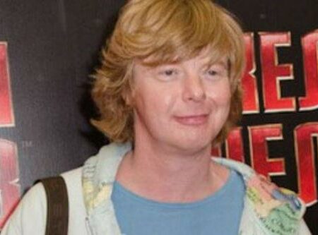 Андрей Григорьев-Апполонов: «Счастливая память» и ностальгия по СССР