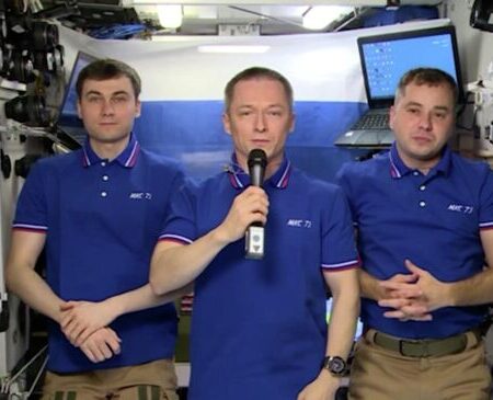 Российские космонавты с МКС поздравили победителей Международной олимпиады по искусственному интеллекту в Китае