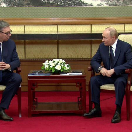 Владимир Путин провел переговоры с Александром Вучичем в Пекине