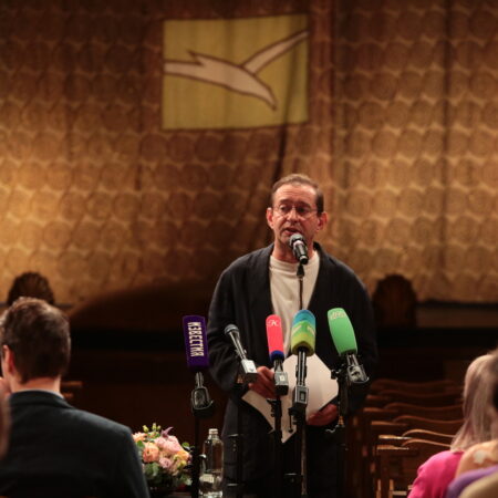 МХТ имени Чехова открыл 128-й сезон: Звезды и девять премьер