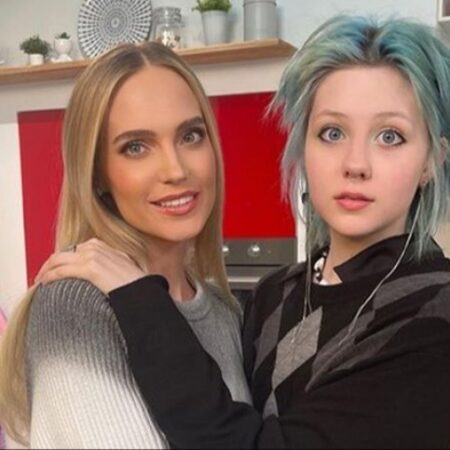 Дочь Глюк`ozы Лидия (Рэй) откровенно рассказала о борьбе с зависимостью