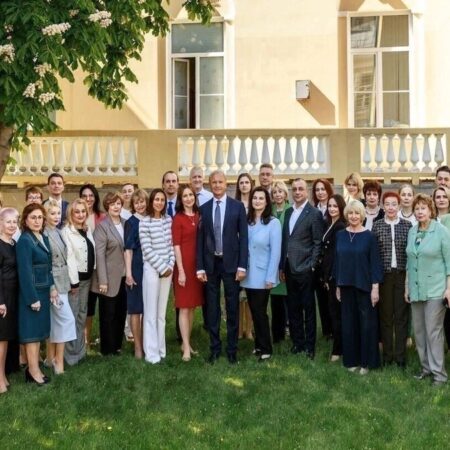 Национальному медицинскому исследовательскому центру глазных болезней им. Гельмгольца — 125 лет: История и достижения