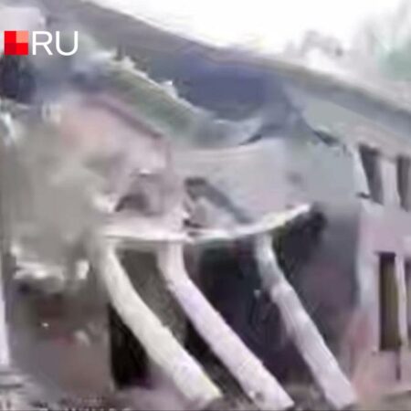 Обрушение в усадьбе Никольское-Урюпино: следователи СК на месте происшествия