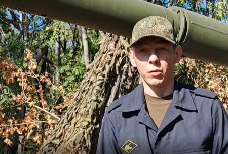 «Переживаний не было»: танкист на видео рассказал об уничтожении вражеского расчета