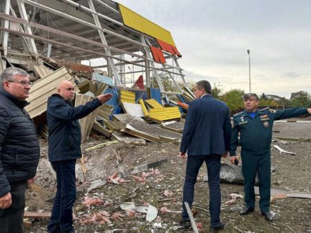Последствия ракетного удара по Масловой Пристани: трое погибших, девять раненых