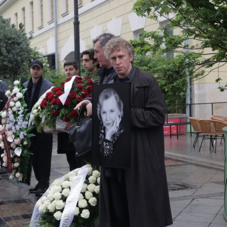 В МХТ имени А.П. Чехова прошла гражданская панихида по народной артистке РСФСР Нине Гуляевой